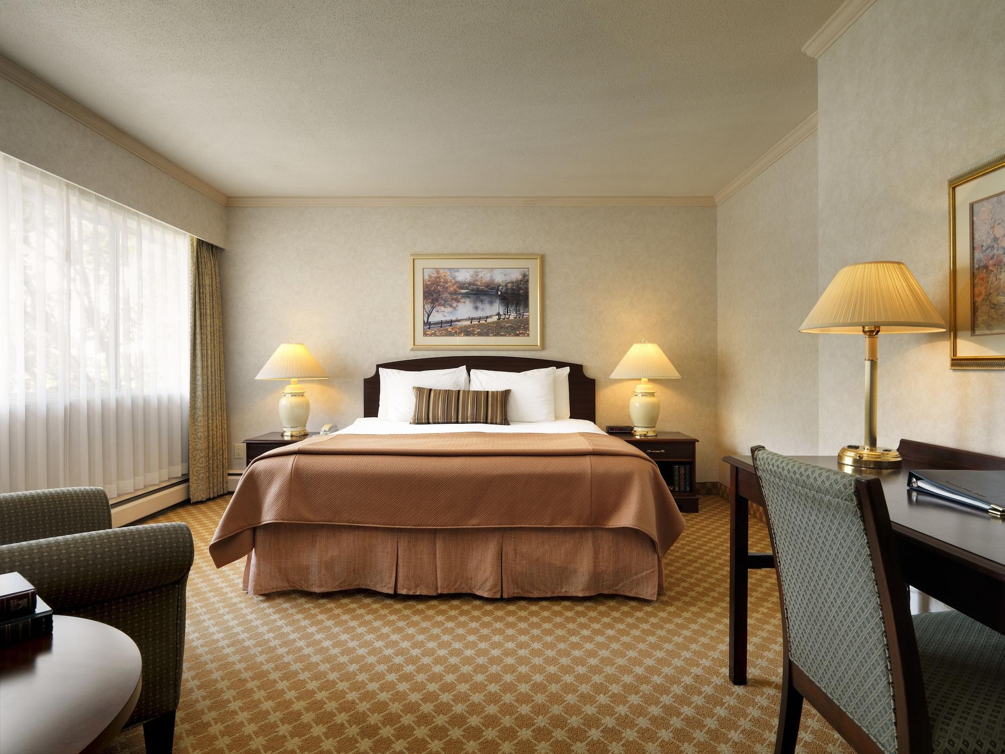 ויקטוריה Royal Scot Hotel & Suites מראה חיצוני תמונה